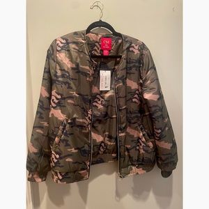 NWT Ciao Milano camo puffer jacket